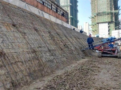 诸城建筑边坡支护